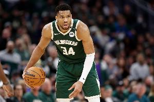 字母哥谈交易流言：我不关心 现在我专注于帮球队取得两连胜