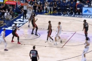 重装武器轰炸！戈登溜底线接约基奇传球完成空接重扣