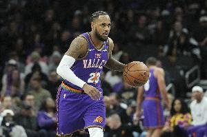 救火控卫！队记：步行者和蒙特·莫里斯签下的是一年无保障合同