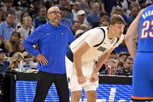 进攻差到辣眼睛！独行侠本赛季相对进攻效率值-11.8 历史最差