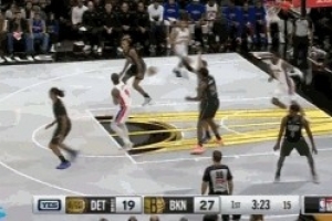 还有这一手！奥萨尔手术刀横传助攻克林特曼双手砸扣